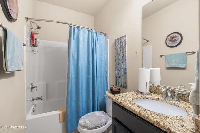 $350,000 | 63 North Founders Way, Hattiesburg, MS 39401