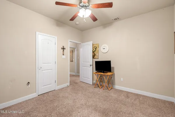 $350,000 | 63 North Founders Way, Hattiesburg, MS 39401