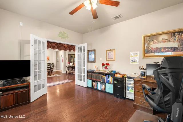 $350,000 | 63 North Founders Way, Hattiesburg, MS 39401