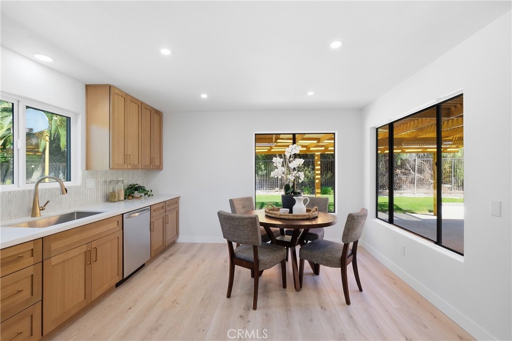 6 Skyview Circle Phillips Ranch, CA 91766 - Photo 13 of 39