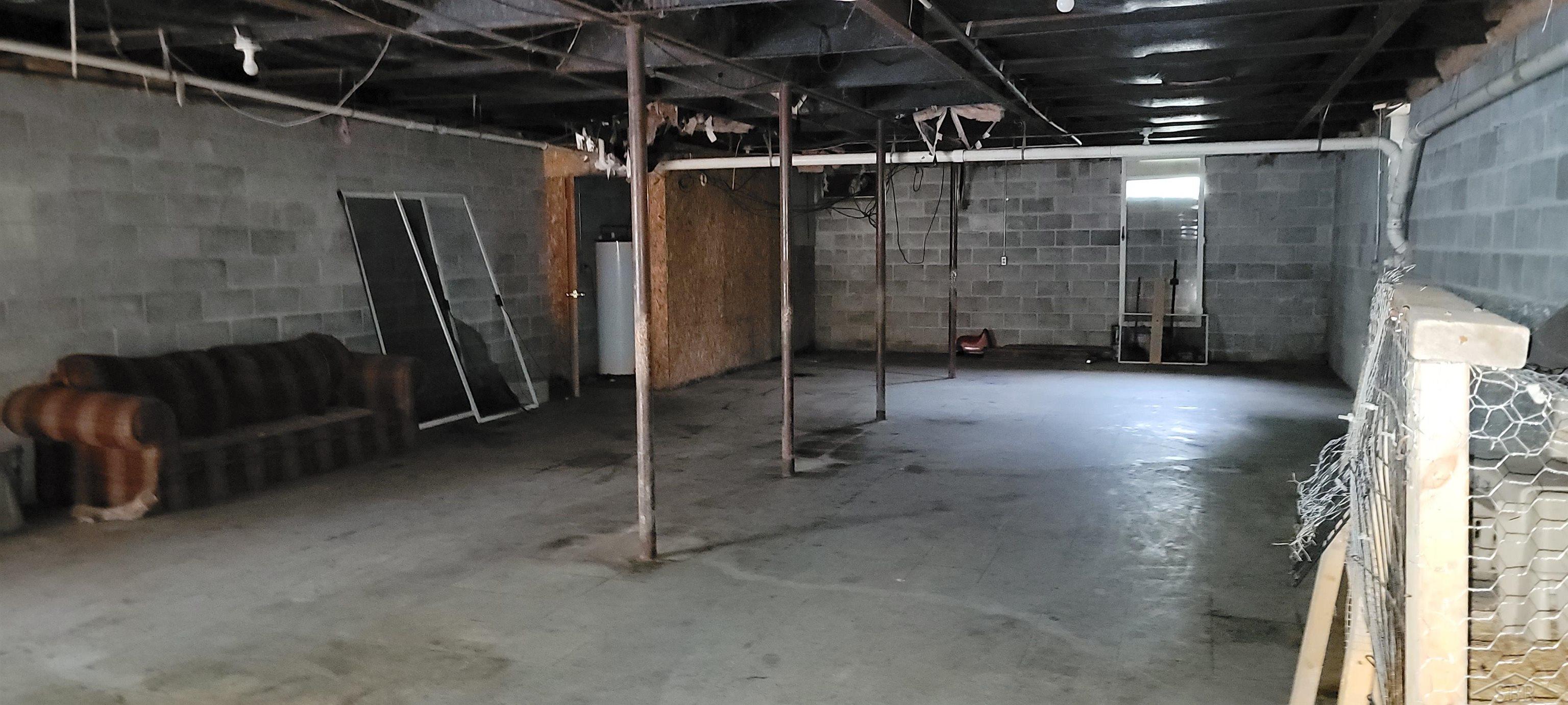 8045 North Belsay Road Millington, MI 48746 - Photo 17 of 27 50088320-16.JPG