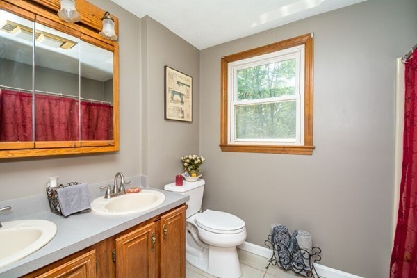 40 Marjorie Road Wilmington, MA 01887 - Photo 17 of 22 Gallery Image 17
