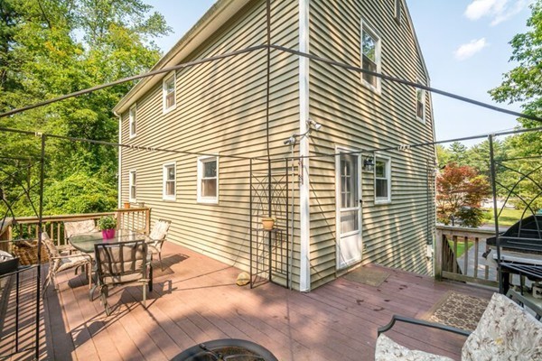 40 Marjorie Road Wilmington, MA 01887 - Photo 3 of 22 Gallery Image 3