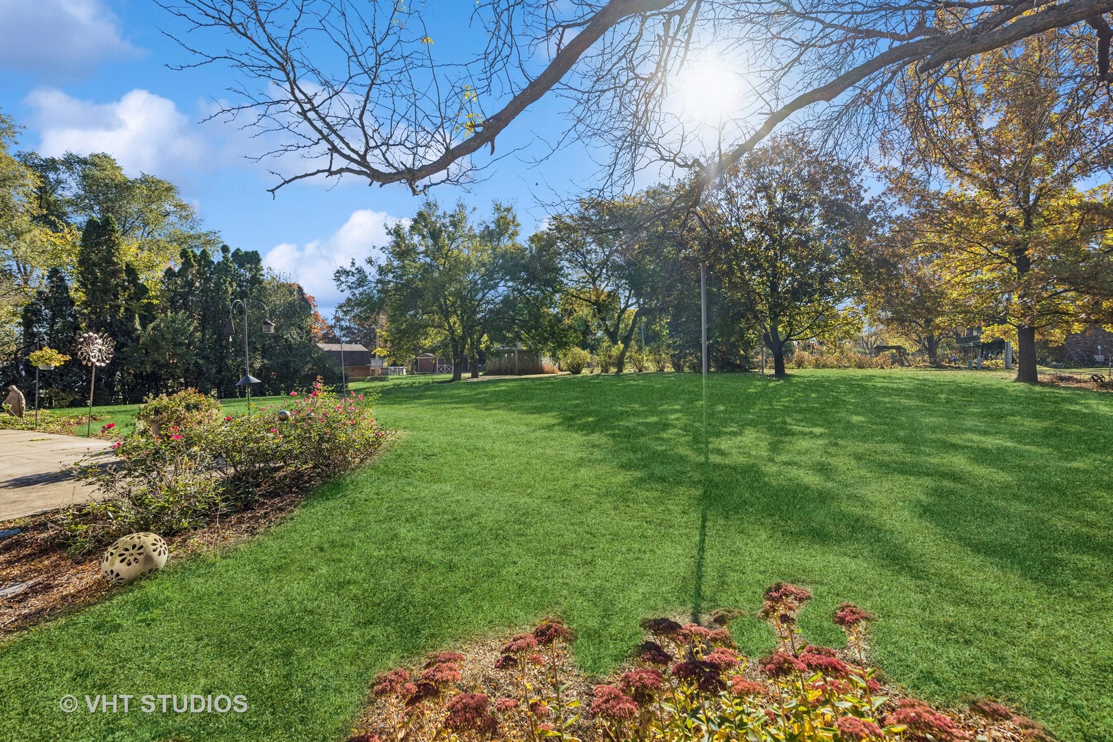 29W221 Smith Road West Chicago, IL 60185 - Photo 34 of 38 Gallery Image 34