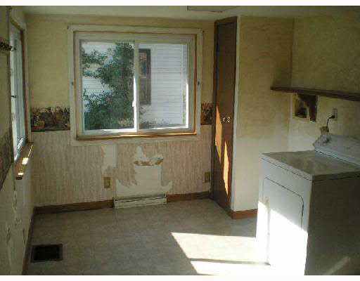 902 Roosevelt Road Walkerton, IN 46574 - Photo 8 of 8 Gallery Image 8