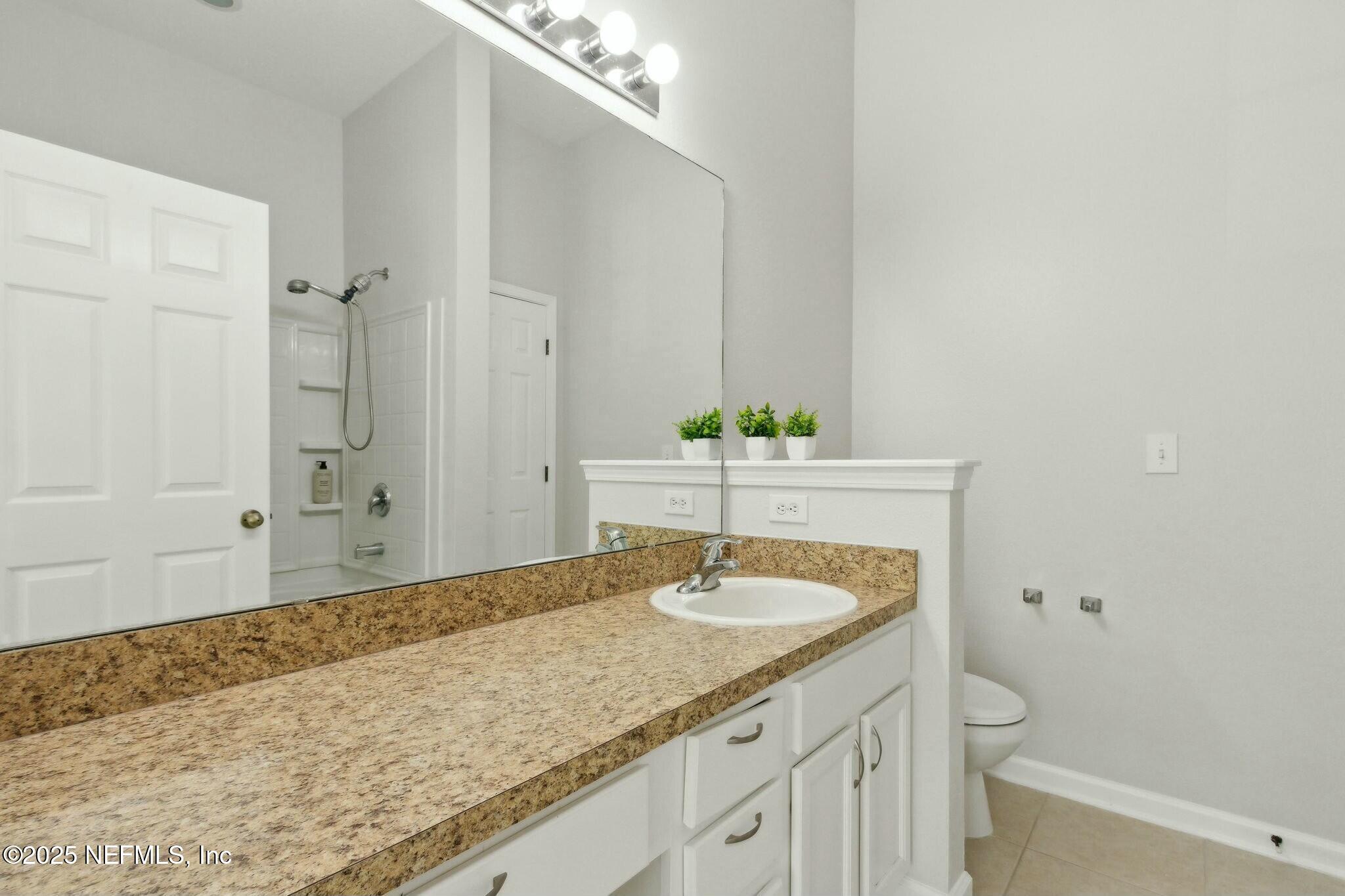 12960 Spring Rain Road Jacksonville, FL 32258 - Photo 24 of 46 Ensuite bathroom