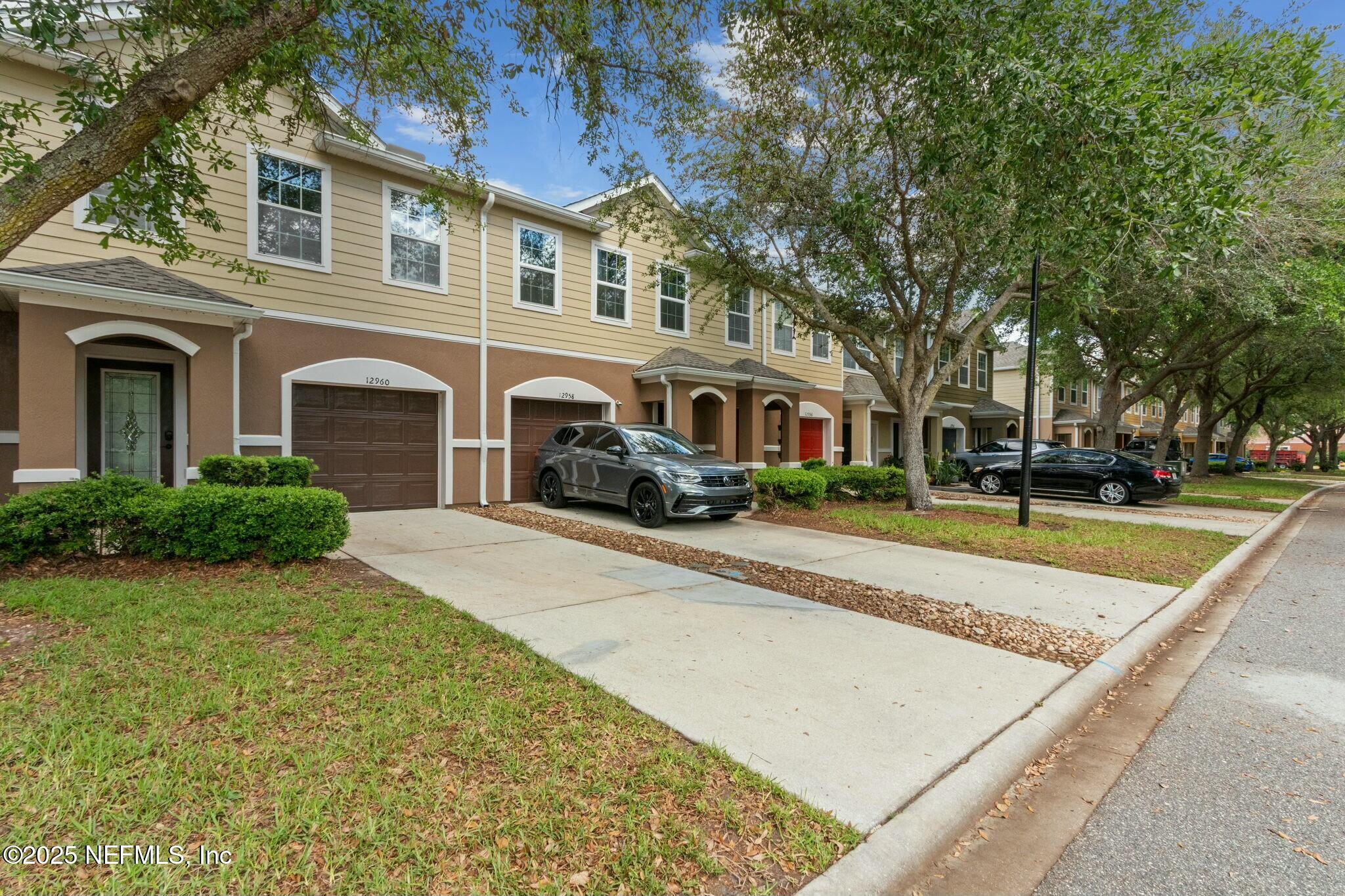 12960 Spring Rain Road Jacksonville, FL 32258 - Photo 3 of 46 Established trees in this community