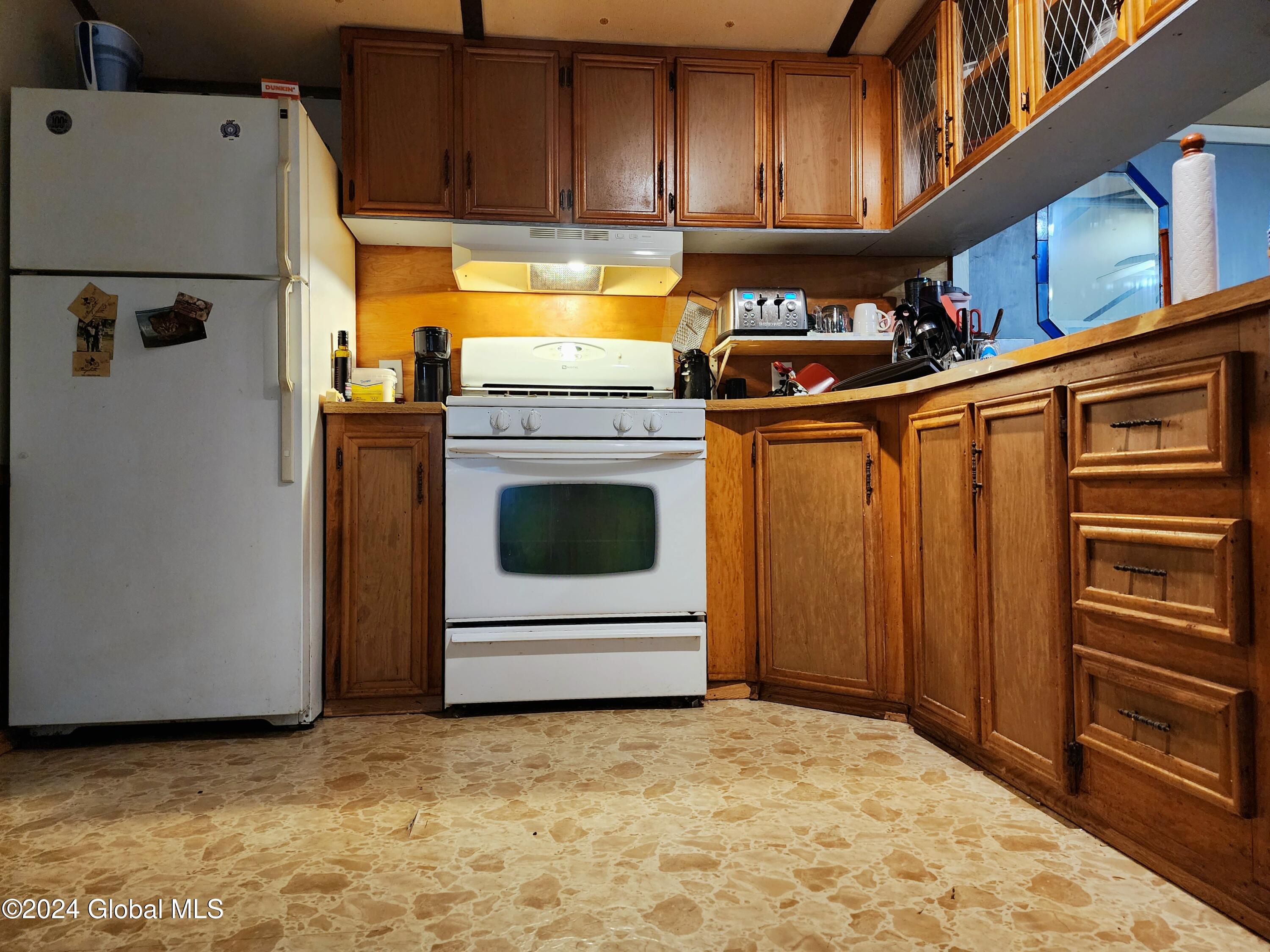 68 Blue Goose Road Whitehall, NY 12887 - Photo 9 of 27 20231006_180827