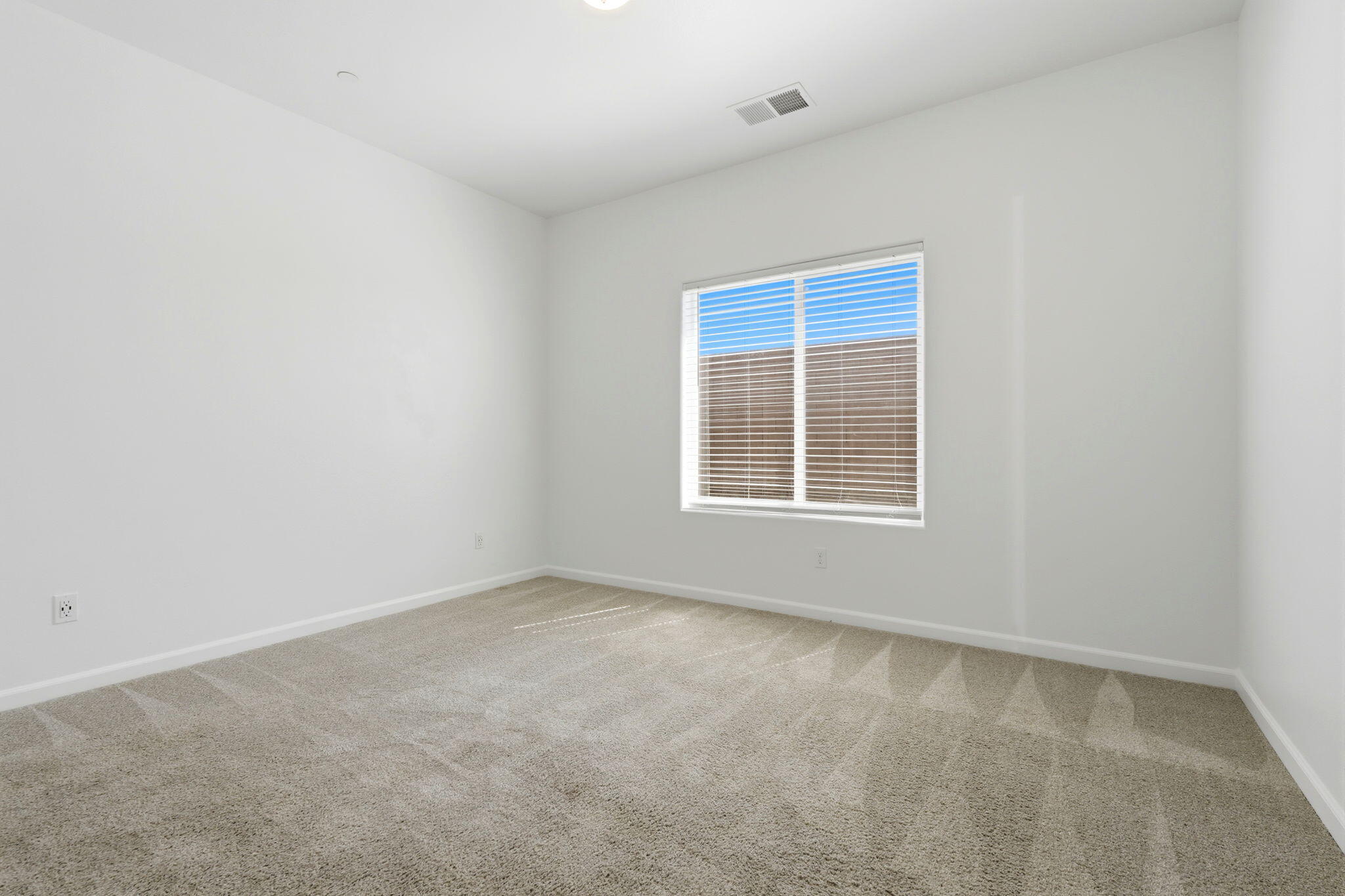 30734 Bellwood Road Visalia, CA 93291 - Photo 23 of 35 29-30734_Bellwood_Rd_028