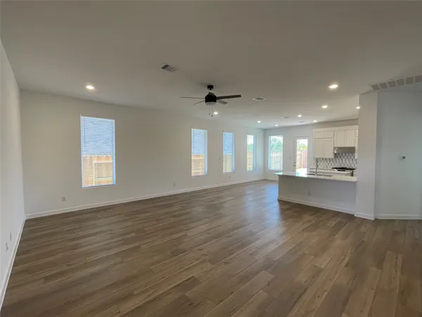 $2,600 | 17415 Lavender Blossom Lane, Hockley, TX 77447