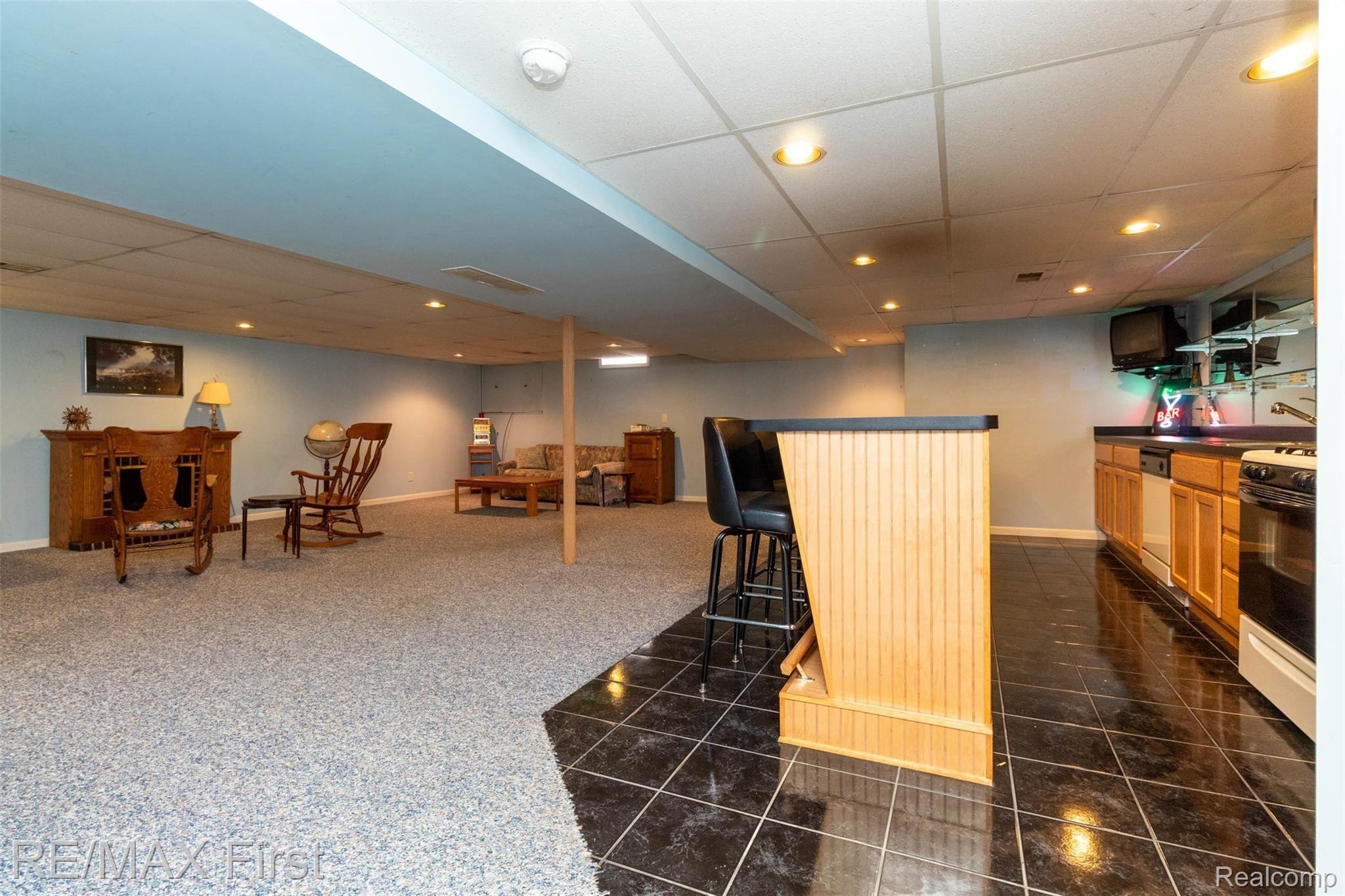 16683 Country Ridge Court Macomb, MI 48044 - Photo 24 of 35 interior (21).jpg