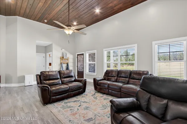 $445,000 | 3855 Firetower Road, Kiln, MS 39556