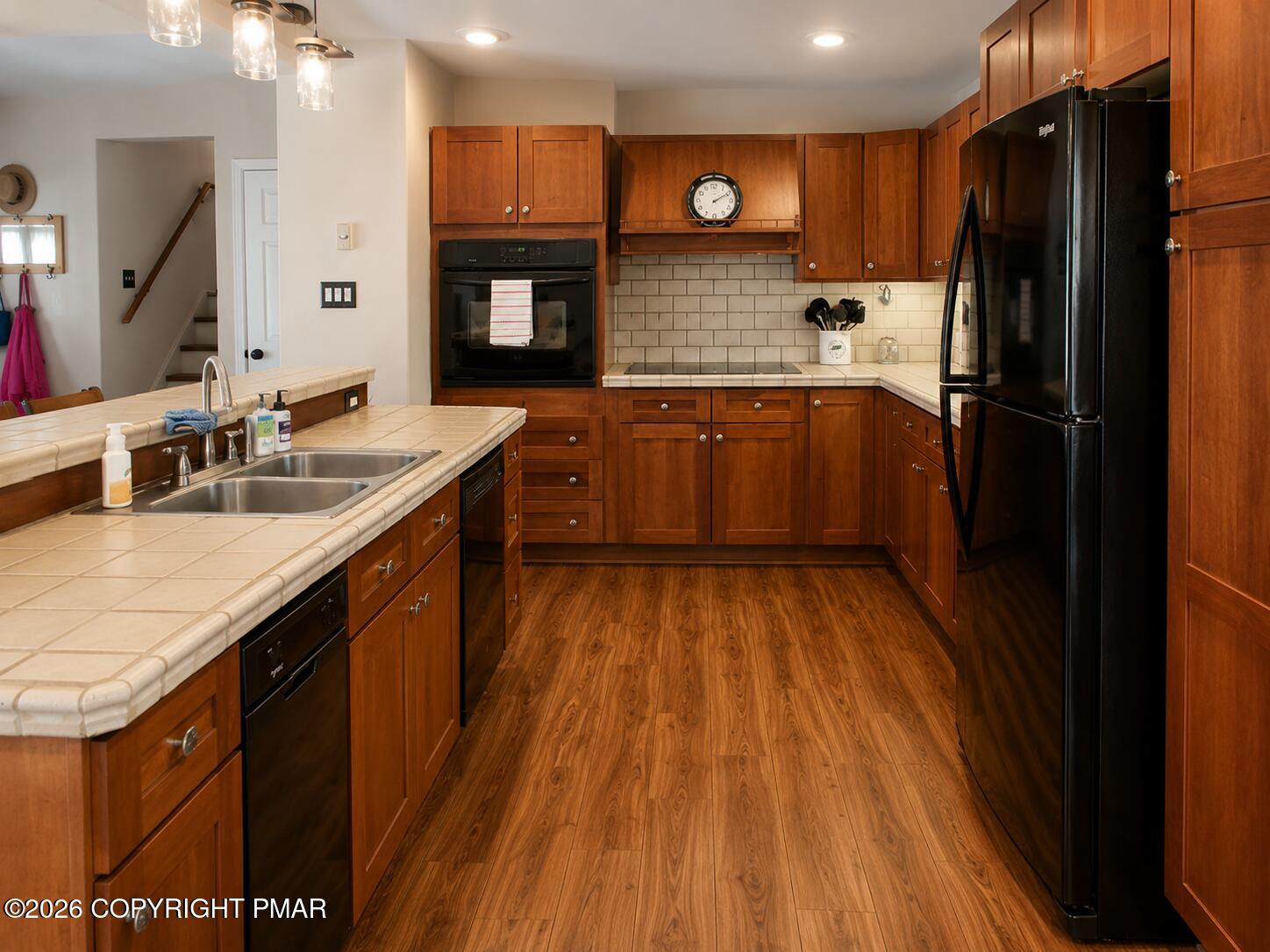 3207 Pine Ridge Drive East Bushkill, PA 18324 - Photo 7 of 26 Pine Ridge Drive (18)