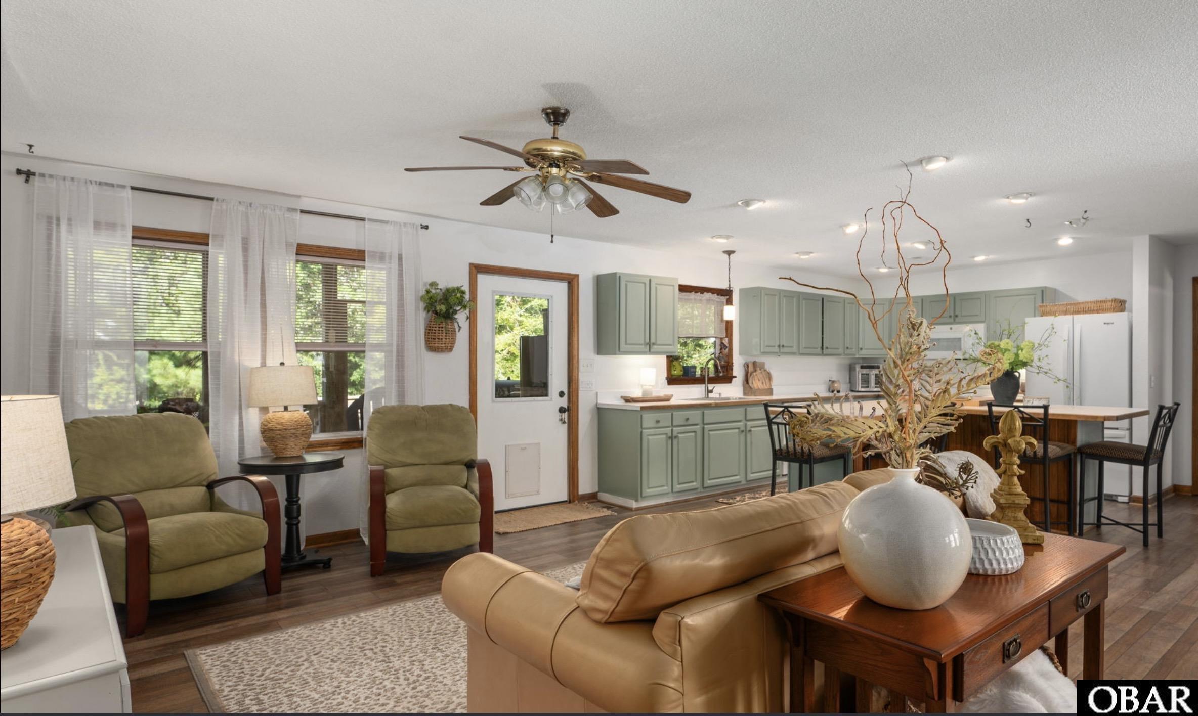 5124 The Woods Road Kitty Hawk, NC 27949 - Photo 6 of 45 Gallery Image 6