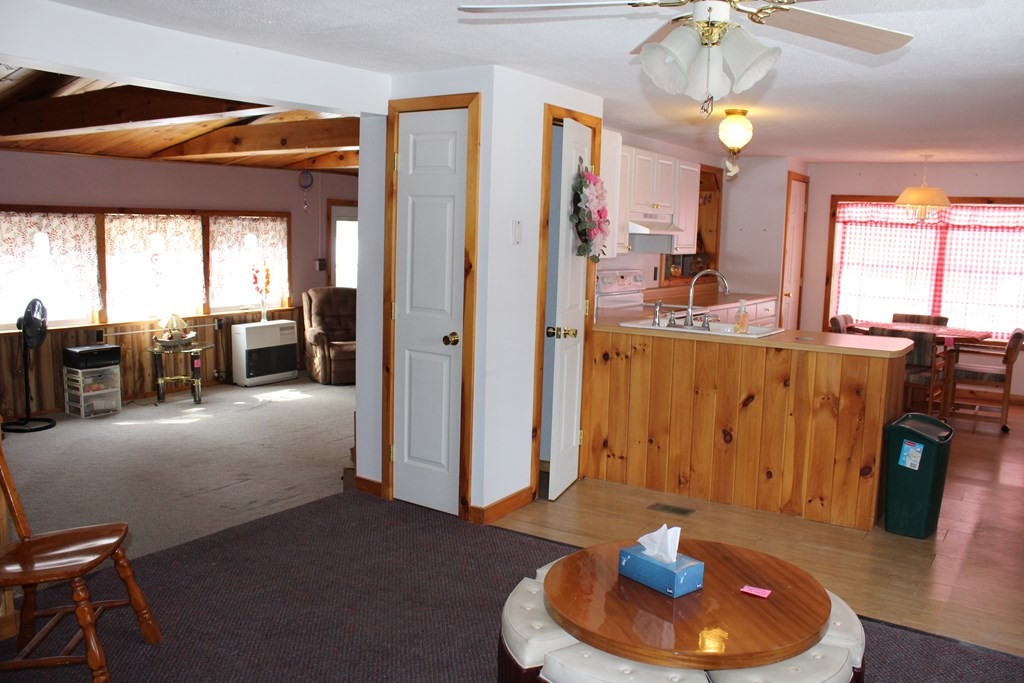 227 Golden Road Morrisonville, NY 12962 - Photo 9 of 23 Gallery Image 9
