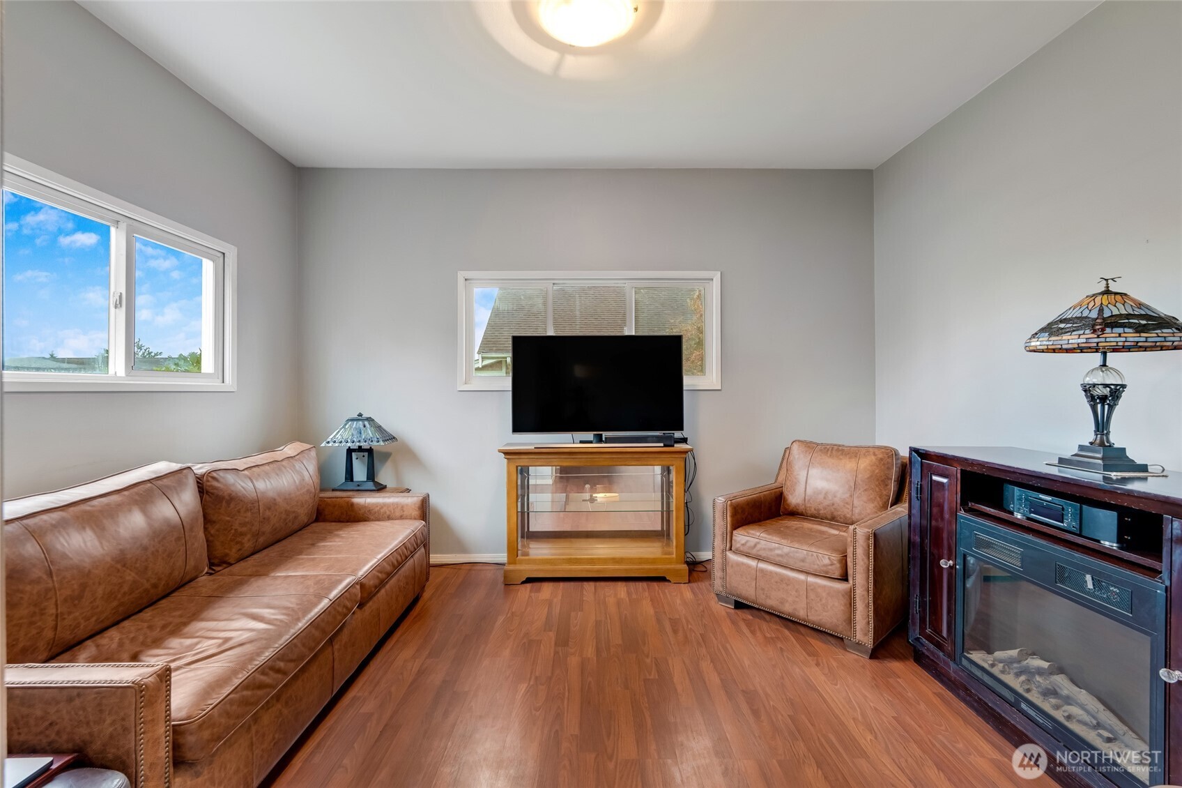 2514 State Street Everett, WA 98201 - Photo 8 of 19 Gallery Image 8