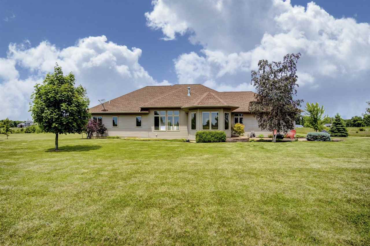 6310 Hollopeter Road Leo, IN 46765 - Photo 30 of 33 Gallery Image 30