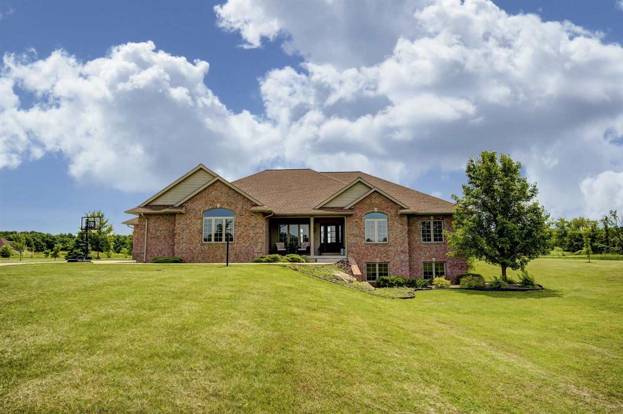6310 Hollopeter Road Leo, IN 46765 - Photo 6 of 33 Gallery Image 6