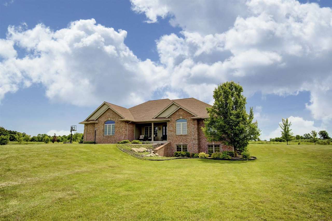 6310 Hollopeter Road Leo, IN 46765 - Photo 7 of 33 Gallery Image 7