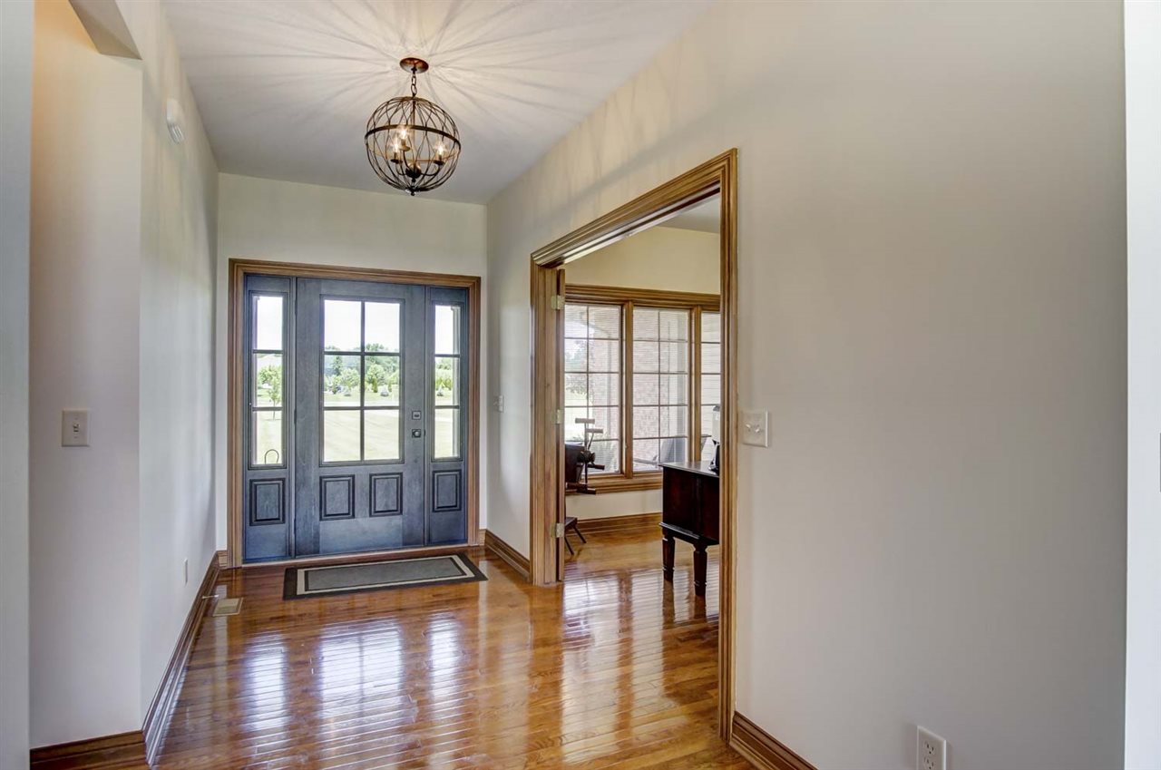 6310 Hollopeter Road Leo, IN 46765 - Photo 9 of 33 Gallery Image 9