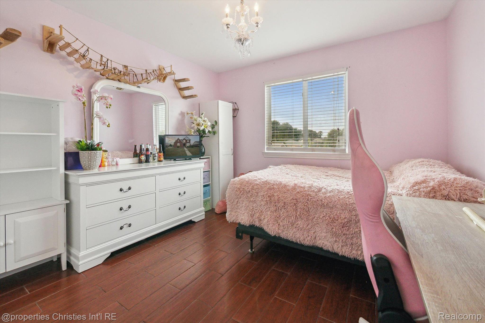 22485 Brantingham Road Macomb, MI 48044 - Photo 34 of 59 Gallery Image 34