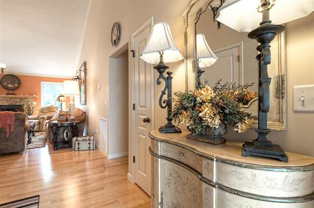 726 Meece Bridge Road Taylors, SC 29687 - Photo 5 of 25