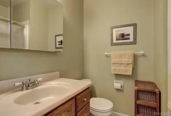 $3,200 | 14667 West Ellsworth Avenue, Golden, CO 80401