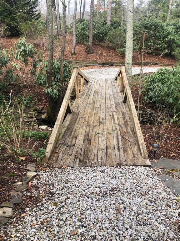 237 Rockledge Road, Unit 33 34 Spruce Pine, NC 28777 - Photo 23 of 30 Gallery Image 23