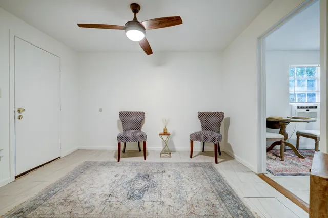 $1,000 | 7837 Dayton Street, Houston, TX 77012