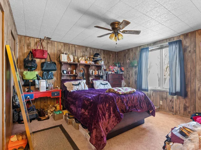 $175,900 | 4213 Menasha Avenue, Manitowoc, WI 54220