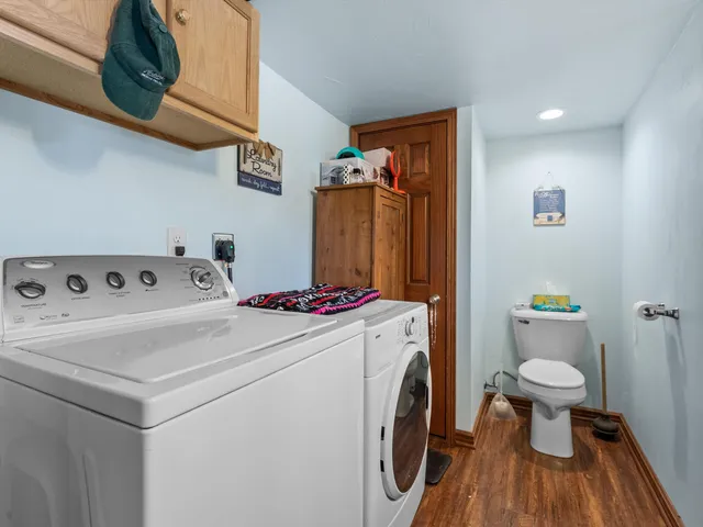 $175,900 | 4213 Menasha Avenue, Manitowoc, WI 54220