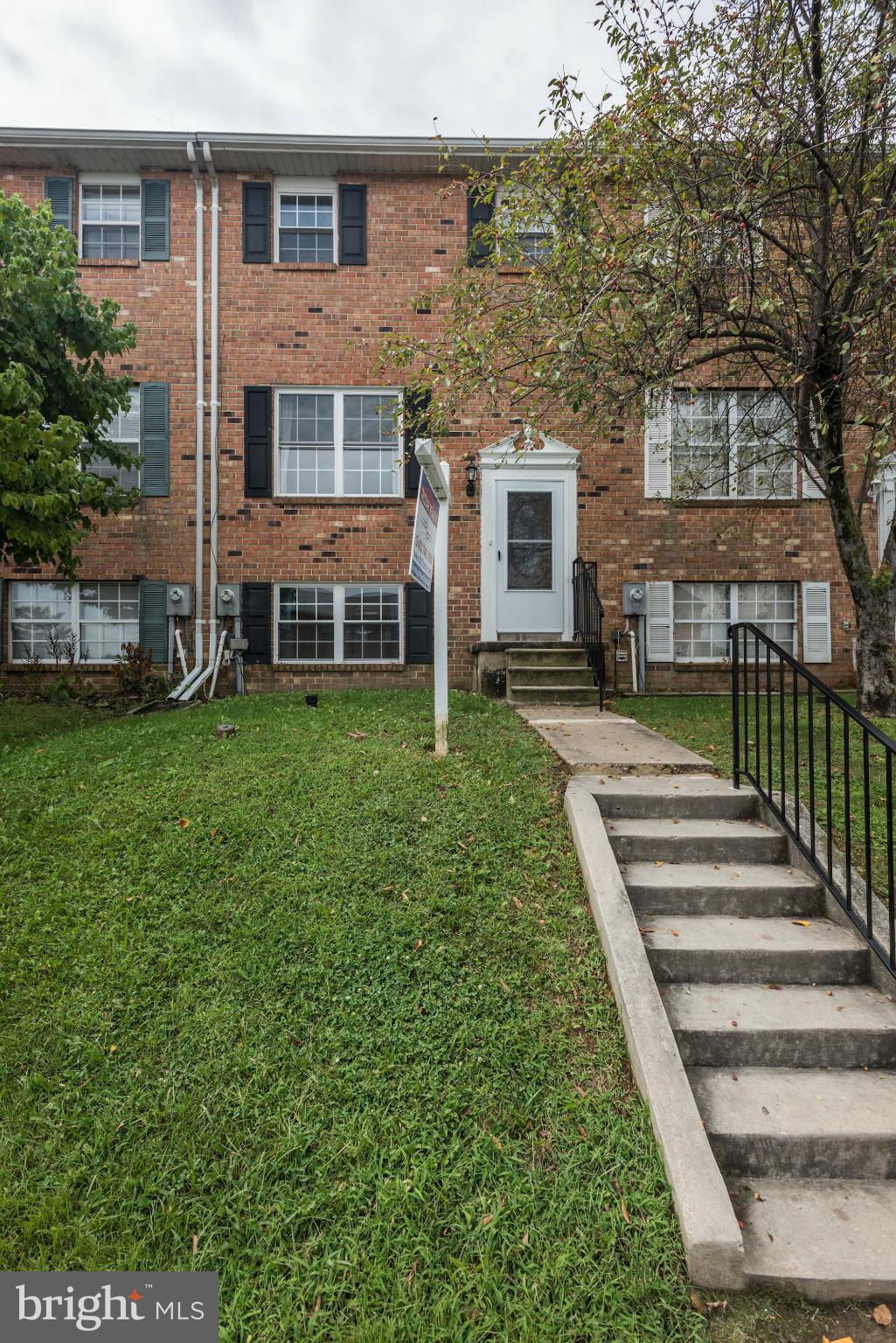 68 Talister Court Rosedale, MD 21237 - Photo 1 of 22 Exterior (Front)