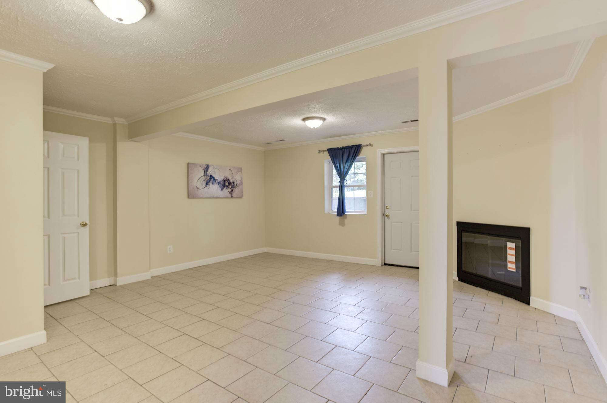 68 Talister Court Rosedale, MD 21237 - Photo 16 of 22 Family Room