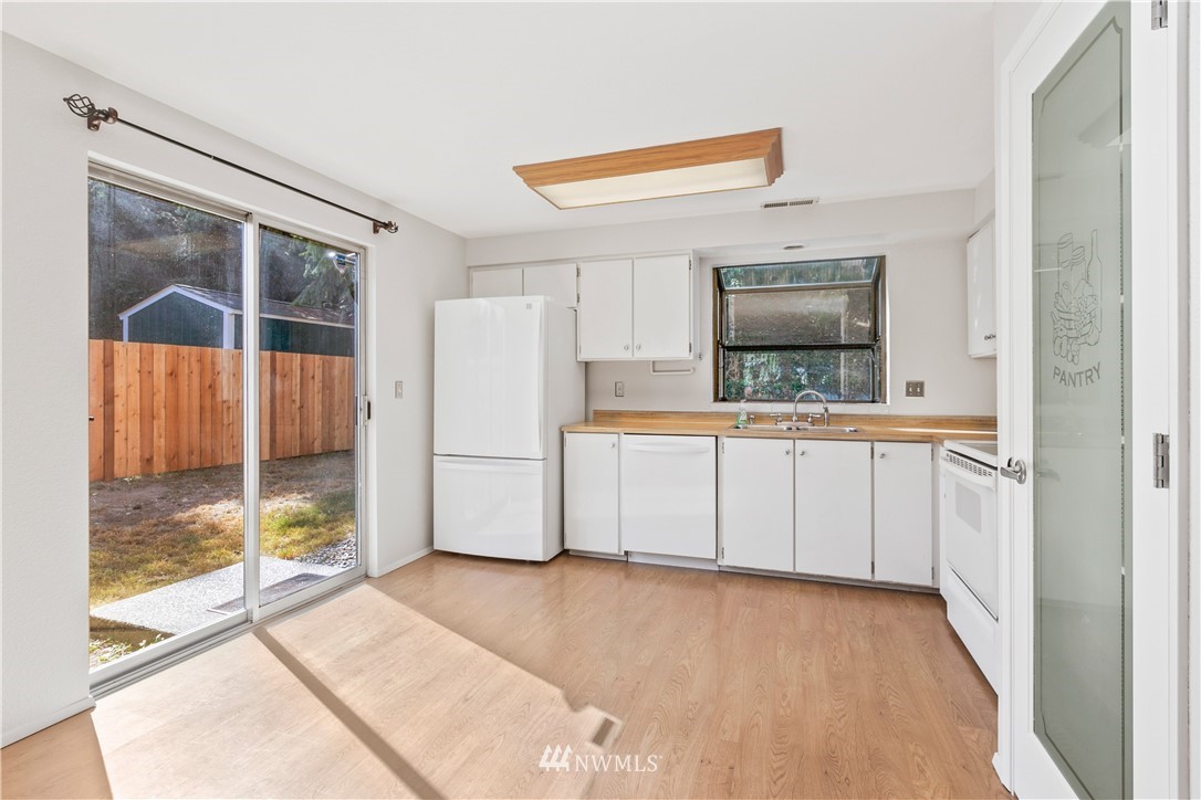 2109 Northeast 23rd Street Renton, WA 98056 - Photo 17 of 24