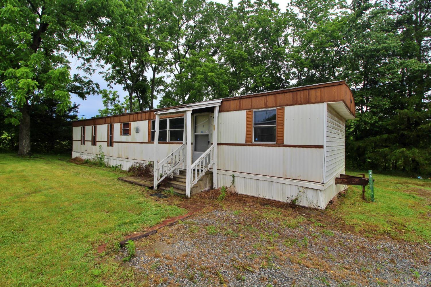 5920 Farmville Road Farmville, VA 23901 - Photo 16 of 33