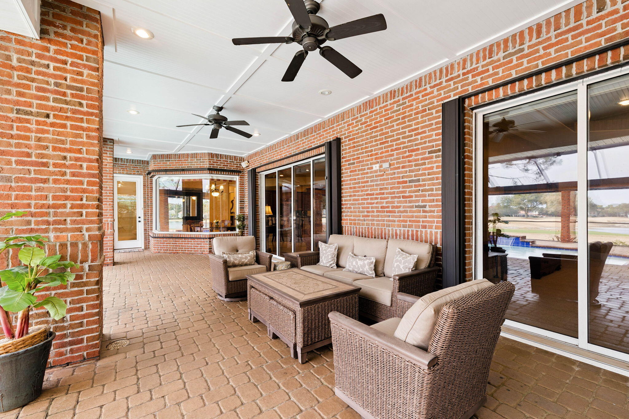 6326 Augusta Cove Destin, FL 32541 - Photo 23 of 71 26-Covered-Lanai-Seating