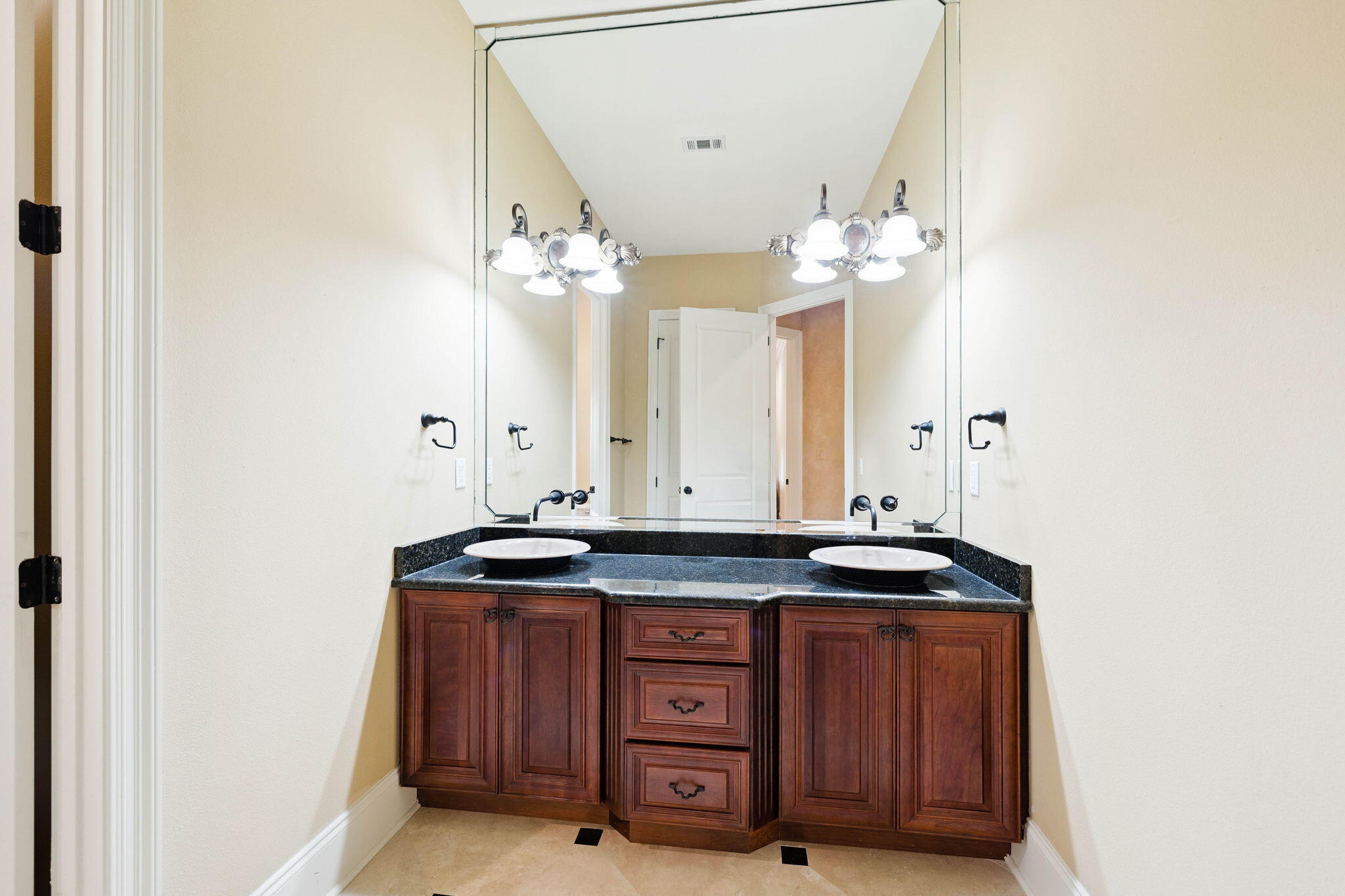 6326 Augusta Cove Destin, FL 32541 - Photo 58 of 71 Guest bath