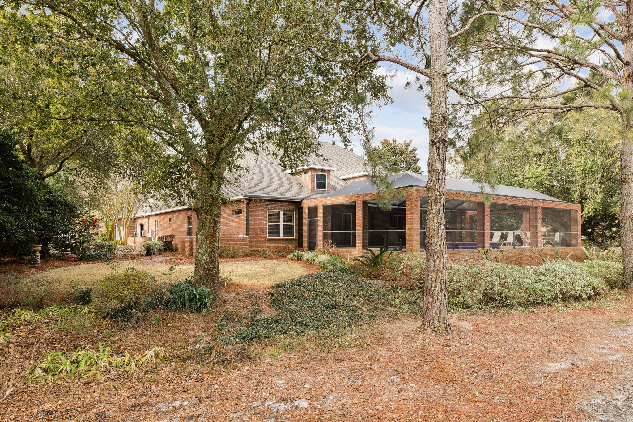 6326 Augusta Cove Destin, FL 32541 - Photo 8 of 71 08-Rear-Screened-Lanai-Day