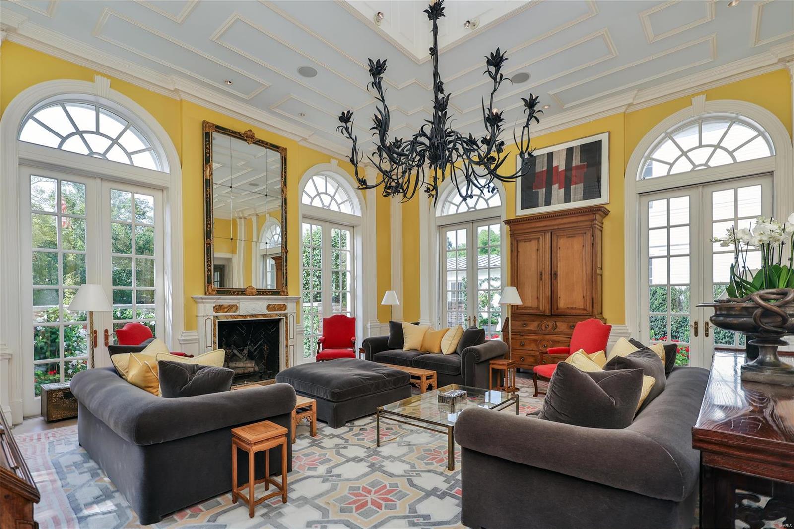 201 South McKnight Road St. Louis, MO 63124 - Photo 14 of 67 Gallery Image 14