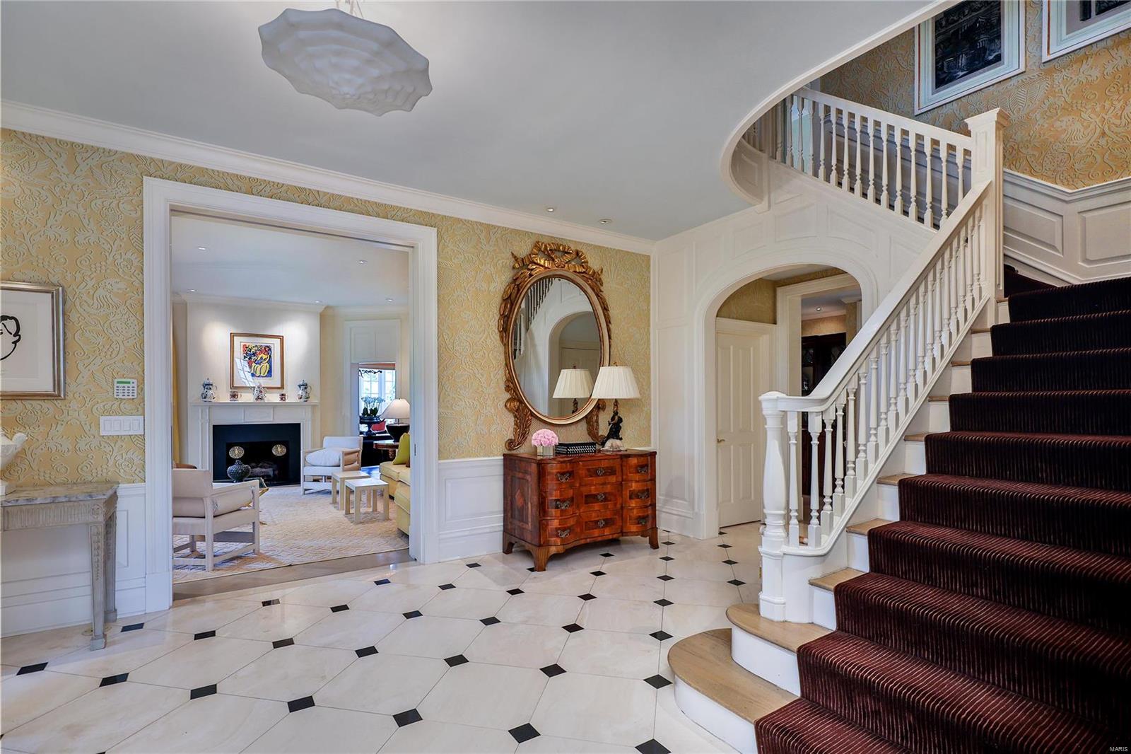 201 South McKnight Road St. Louis, MO 63124 - Photo 6 of 67 Gallery Image 6