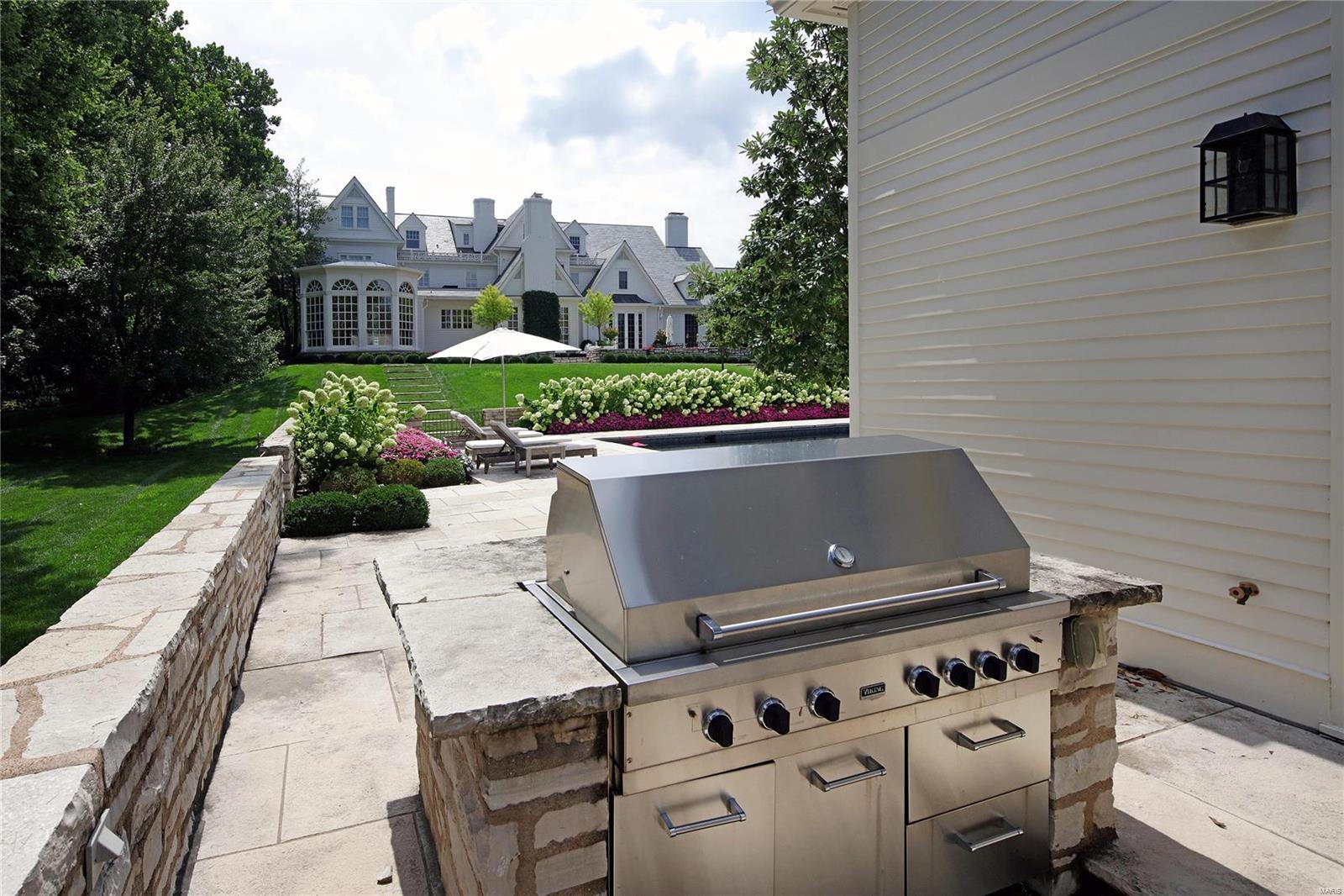201 South McKnight Road St. Louis, MO 63124 - Photo 54 of 67 Gallery Image 54