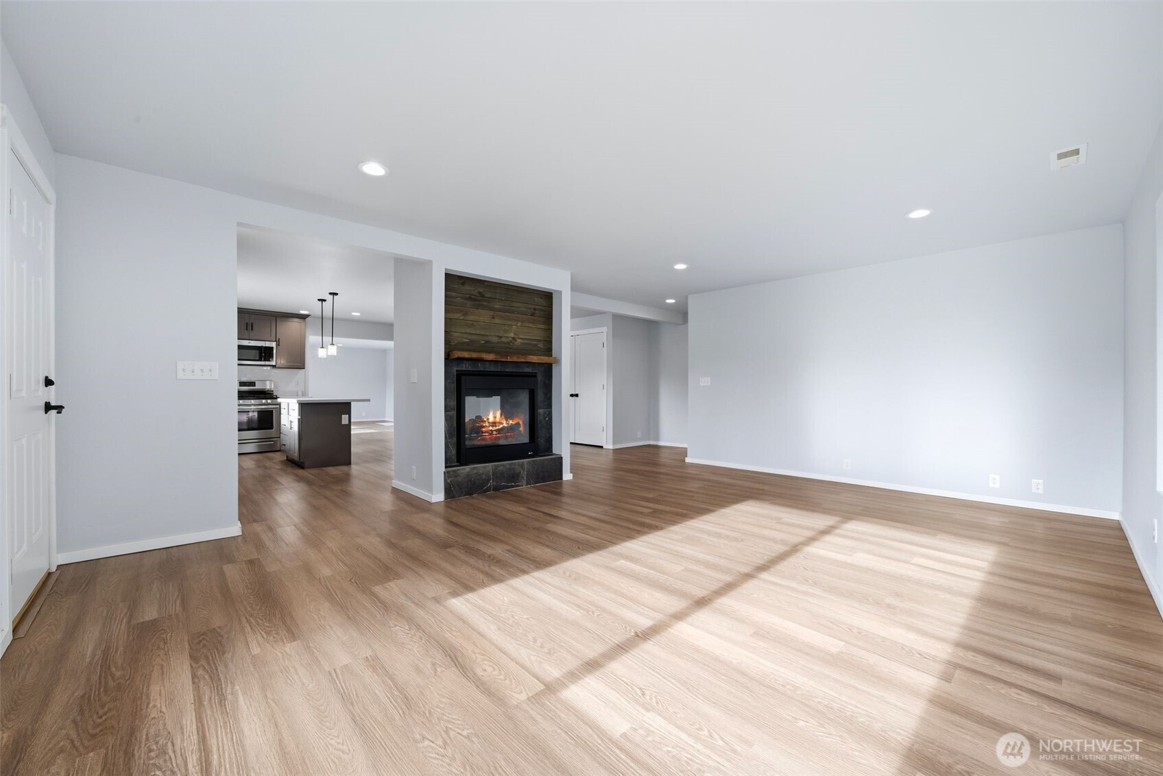 731 High Avenue Sultan, WA 98294 - Photo 13 of 37 a view of empty room with a fireplace