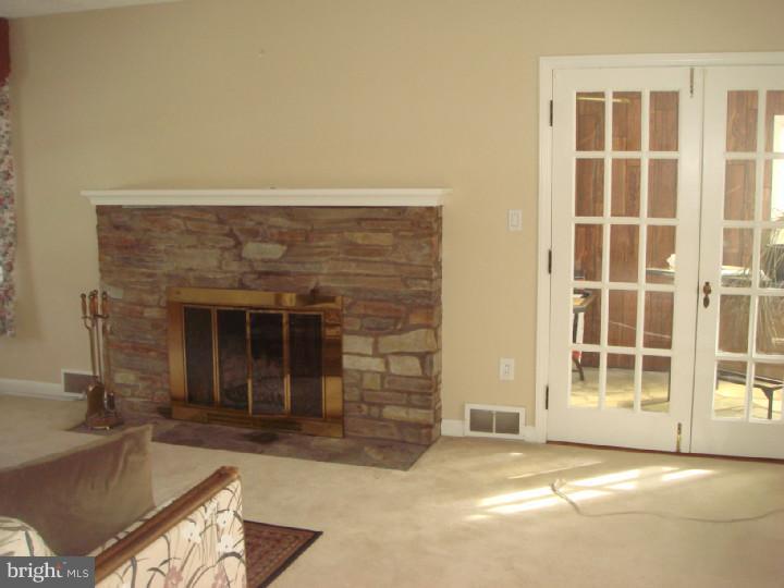 2524 Yardville Hamilton Square Road Hamilton, NJ 08690 - Photo 11 of 24 Gallery Image 11