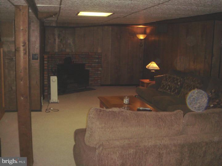 2524 Yardville Hamilton Square Road Hamilton, NJ 08690 - Photo 21 of 24 Gallery Image 21