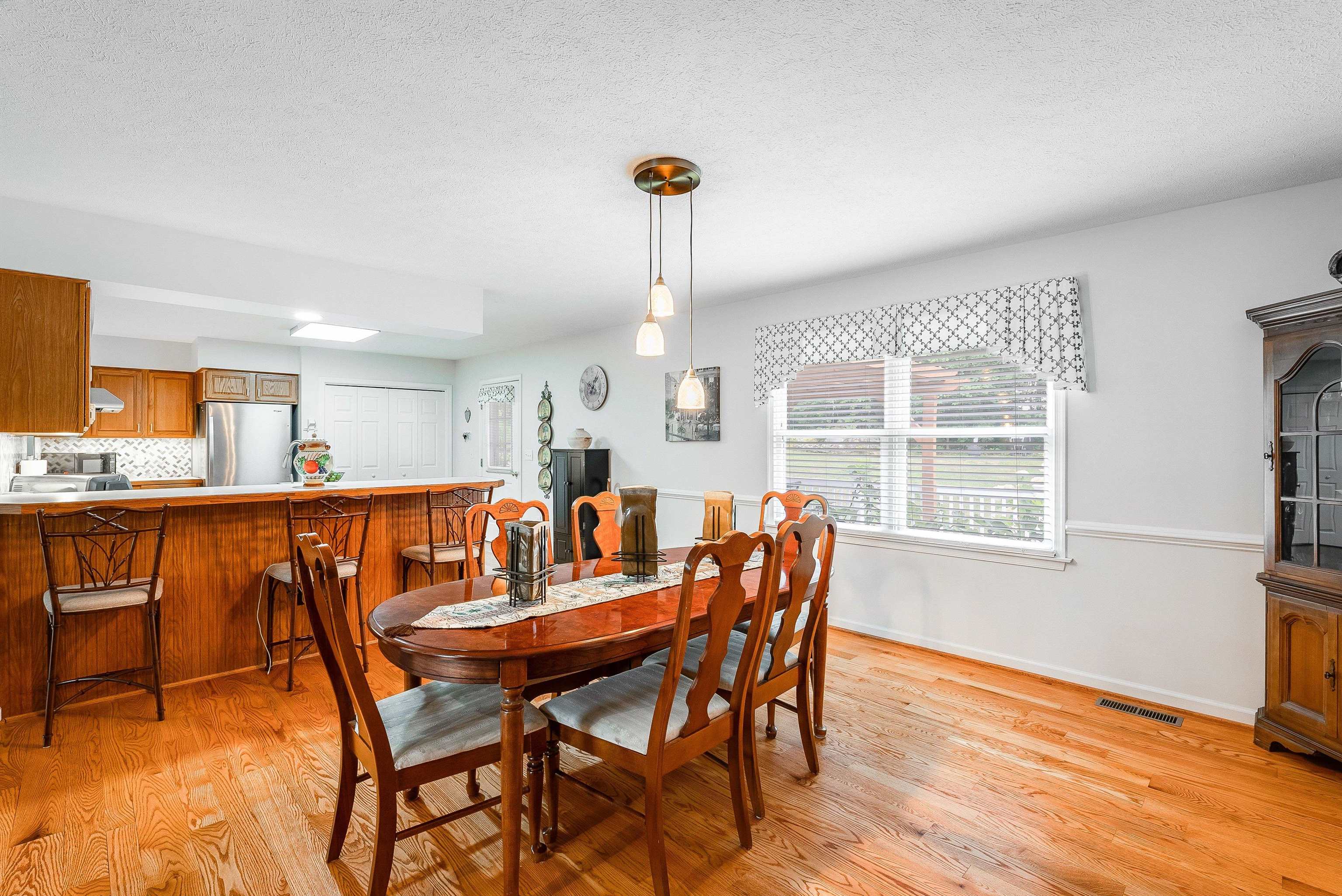 31 Folly Mills Station Road Staunton, VA 24401 - Photo 14 of 48 a dining room with furniture and window