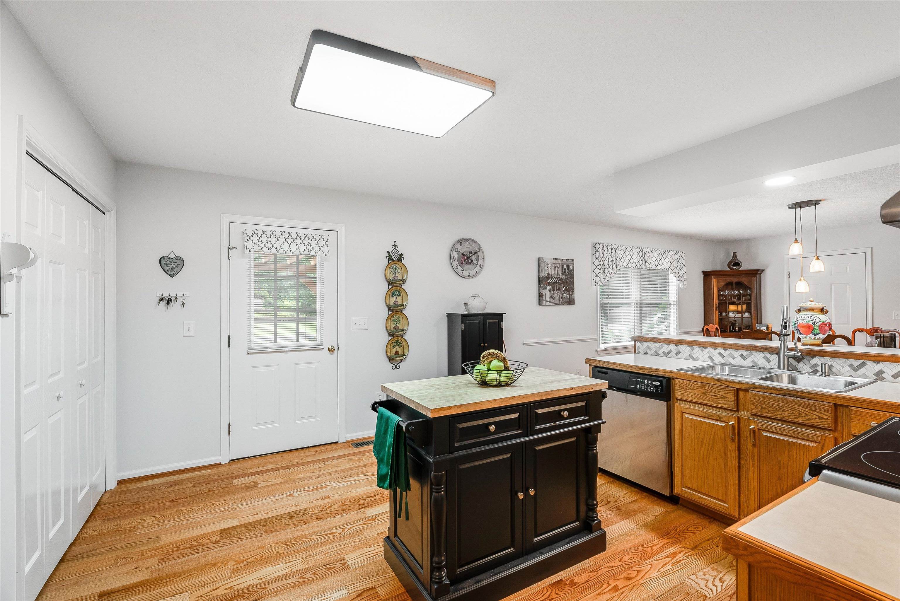 31 Folly Mills Station Road Staunton, VA 24401 - Photo 20 of 48 a kitchen with a cabinets and window