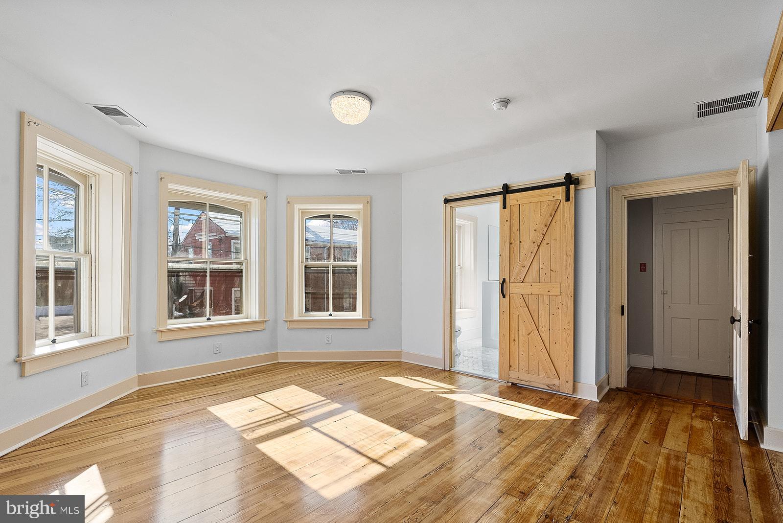 132 Amherst Street Winchester, VA 22601 - Photo 40 of 73