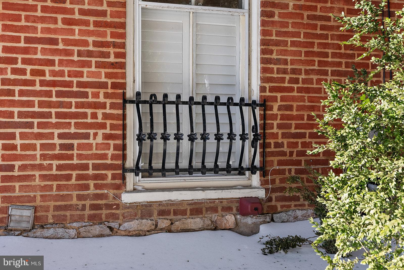 132 Amherst Street Winchester, VA 22601 - Photo 5 of 73