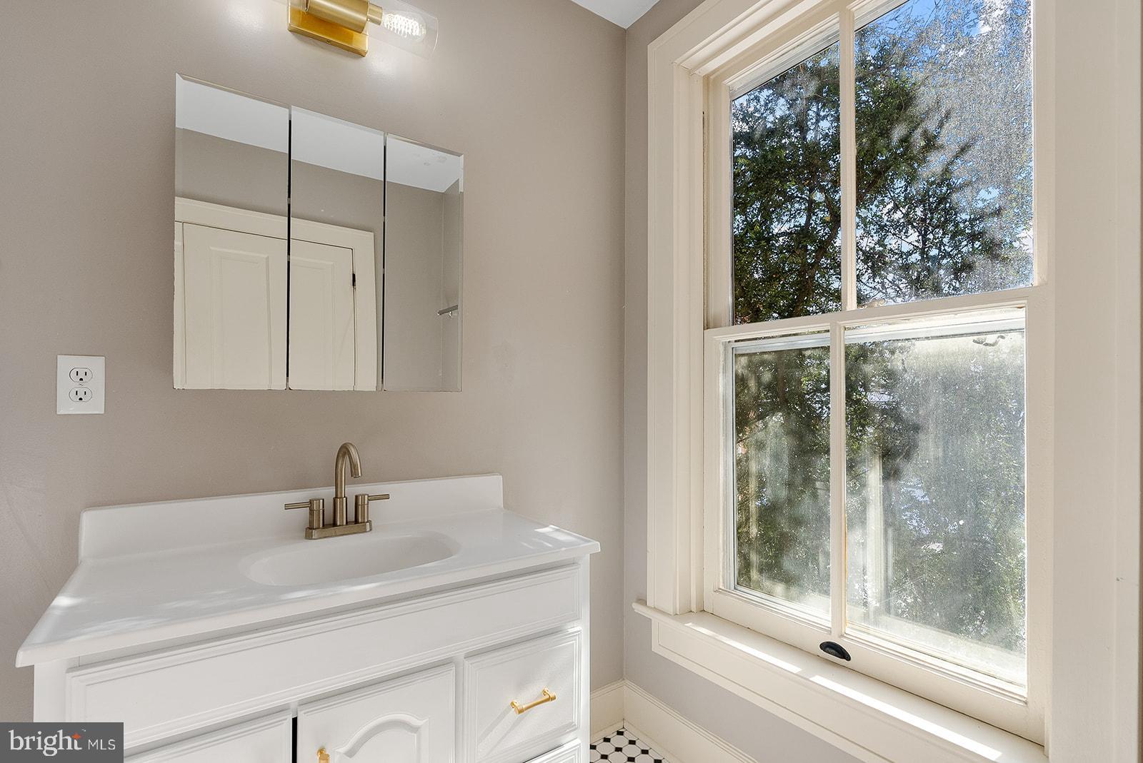 132 Amherst Street Winchester, VA 22601 - Photo 60 of 73