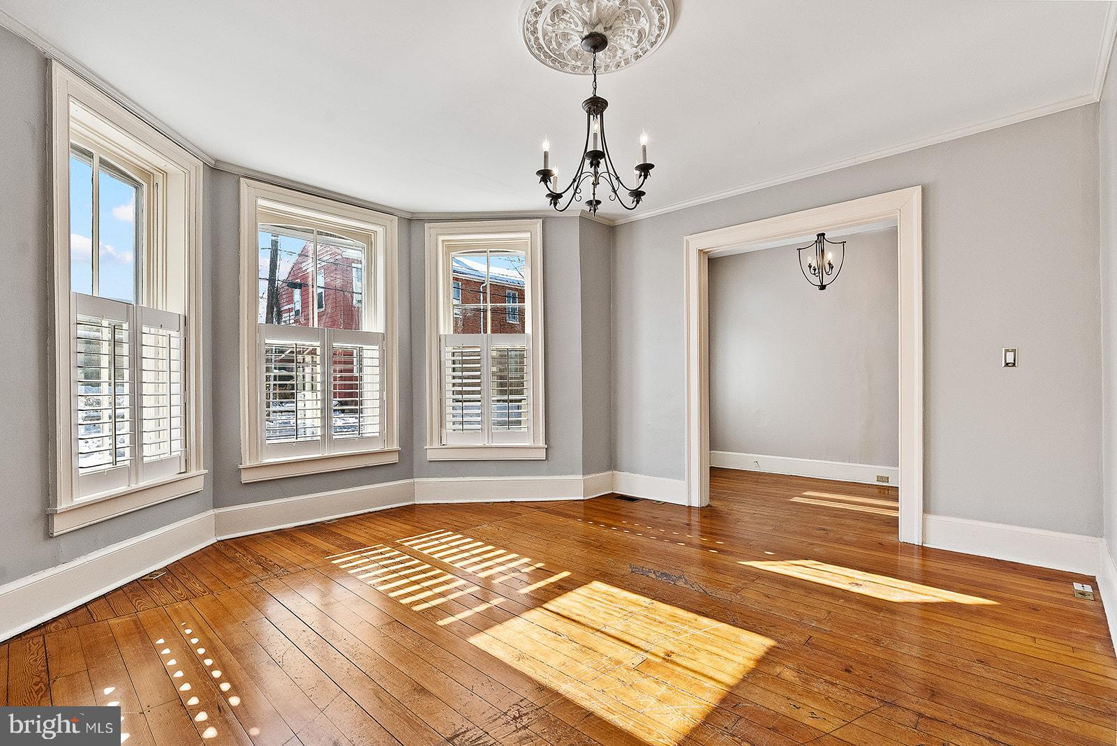 132 Amherst Street Winchester, VA 22601 - Photo 8 of 73